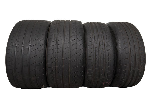 BRIDGESTONE POTENZA S007 <br> (2) 305 30 ZR20 / (2) 245 35 ZR20 <br><small><b>TIRE #18</b></small>