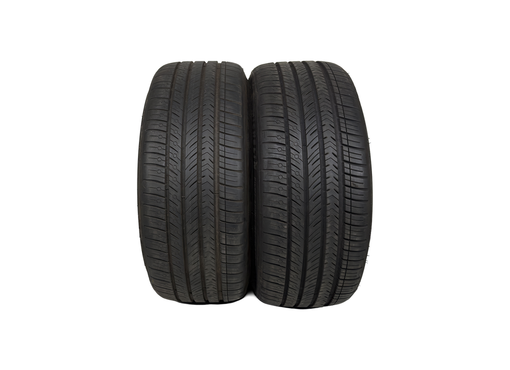 MICHELIN PILOT SPORT - 255 45 ZR21 [#336]