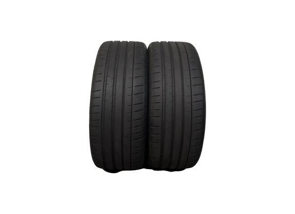 Michelin Pilot Sport 4S <br> 245 35 ZR20 <br><small><b>TIRE #47</b></small>